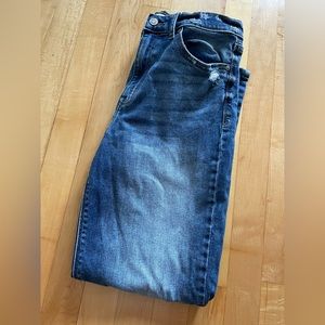 Dark blue jeans size 9/29 (fit like a solid 6/8!)
